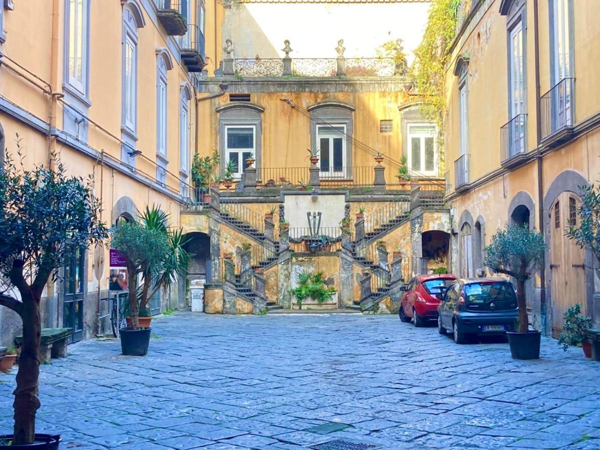 Vico Longo 25 Appartamento Napoli